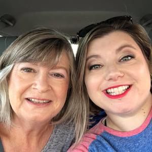 Meet your Posher, Ila